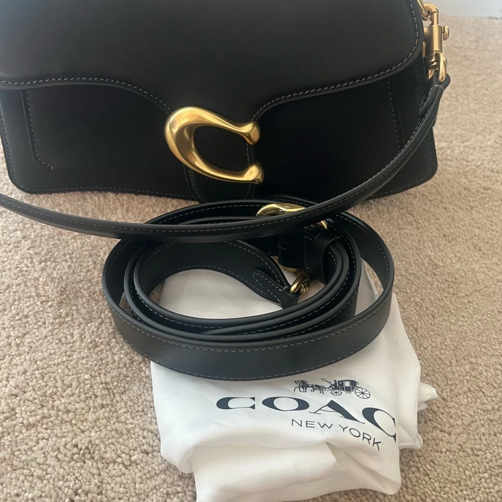 Coach Twisted Tabby 26 Shoulder Bag Black with Gold hardware - Picture 5 of 14